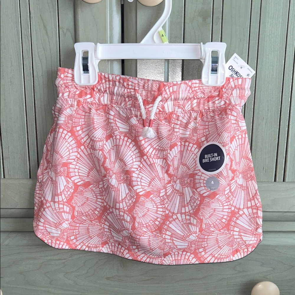 Oshkosh Size 4 Coral Seashell Skort